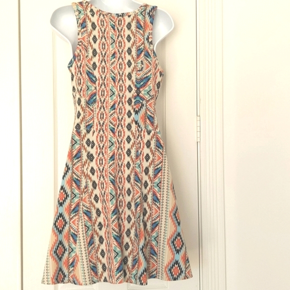 Karen Kane Aztec print dress - Picture 2 of 6